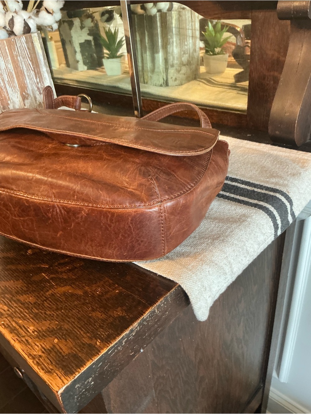 Frye Melissa Leather Saddle Bag Crossbody Shoulder Bag Cognac Brown Retail $378 - Picture 9 of 15